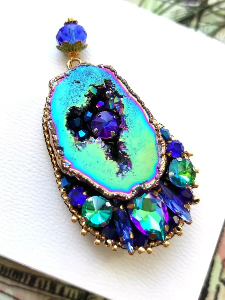 Druzy brooch, quartz brooch, quartz jewelry, stone brooch, druze brooch, gemstone brooch, brooch pin, chrystal brooch