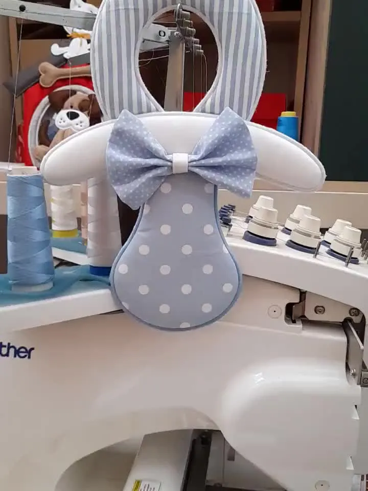 ITH Ghirlanda Ciuccio - Ricamo a macchina con tutorial