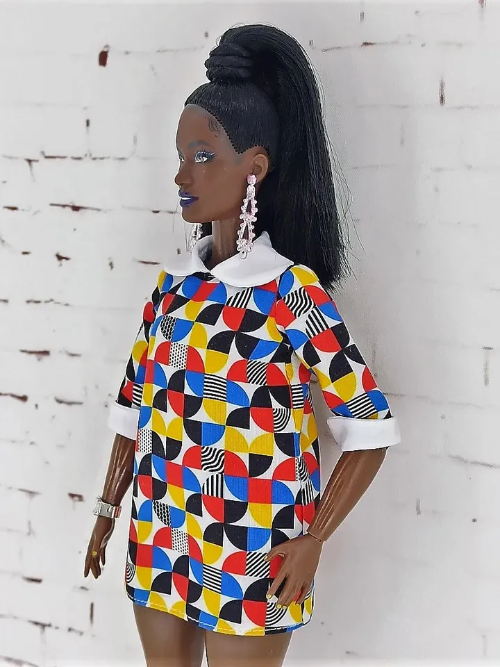 A-silhouette dress with vintage design for Barbie Doll (Curvy)