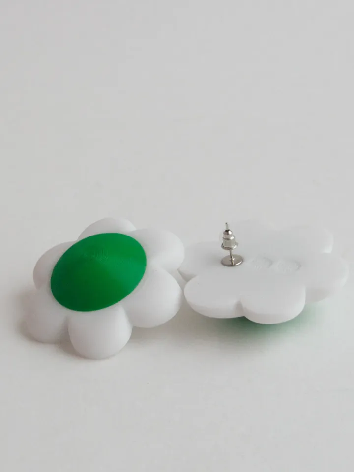 princess-daisy-accessories-crown-brooch-earrings-from-super-mario