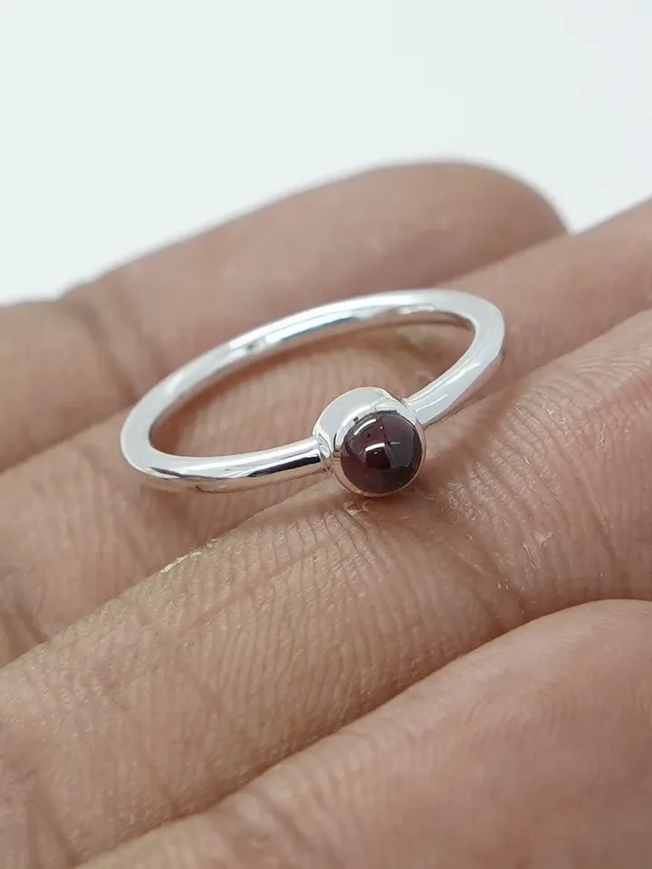 Natural Red Garnet Ring, 925 Sterling Silver, Simple Garnet Ring, Dainty Ring, Garnet Jewelry, Minimalist Ring, Midi Ring, Stacking Ring
