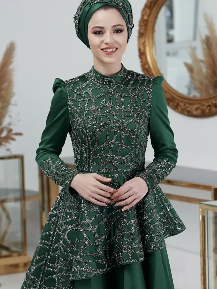 AHUNARE HIJAB - Hürrem  Green Embroidered Wedding Dress, Muslim Evening Gown, Nikah, Islamic Wedding, Engagement, Bridesmaid,