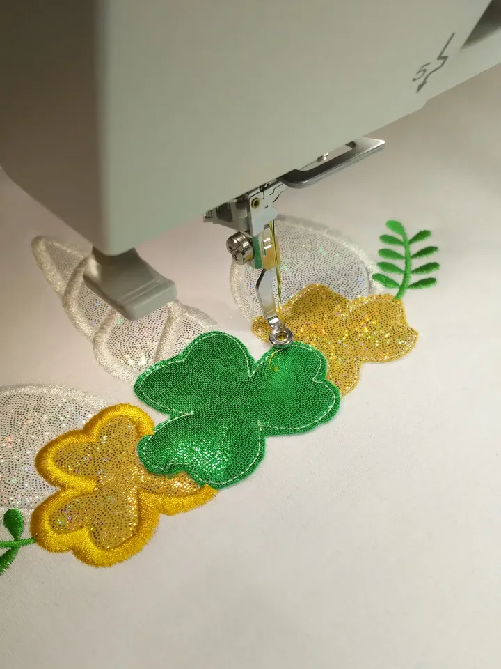 Cute Unicorn with clover Saint Patrick's Day Design Applique for Machine Embroidery