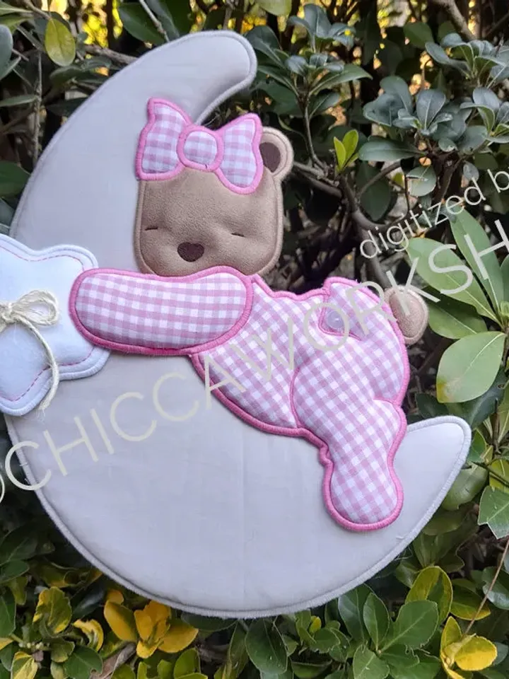 ITH Orsetto sulla luna - Ricamo a macchina con tutorial