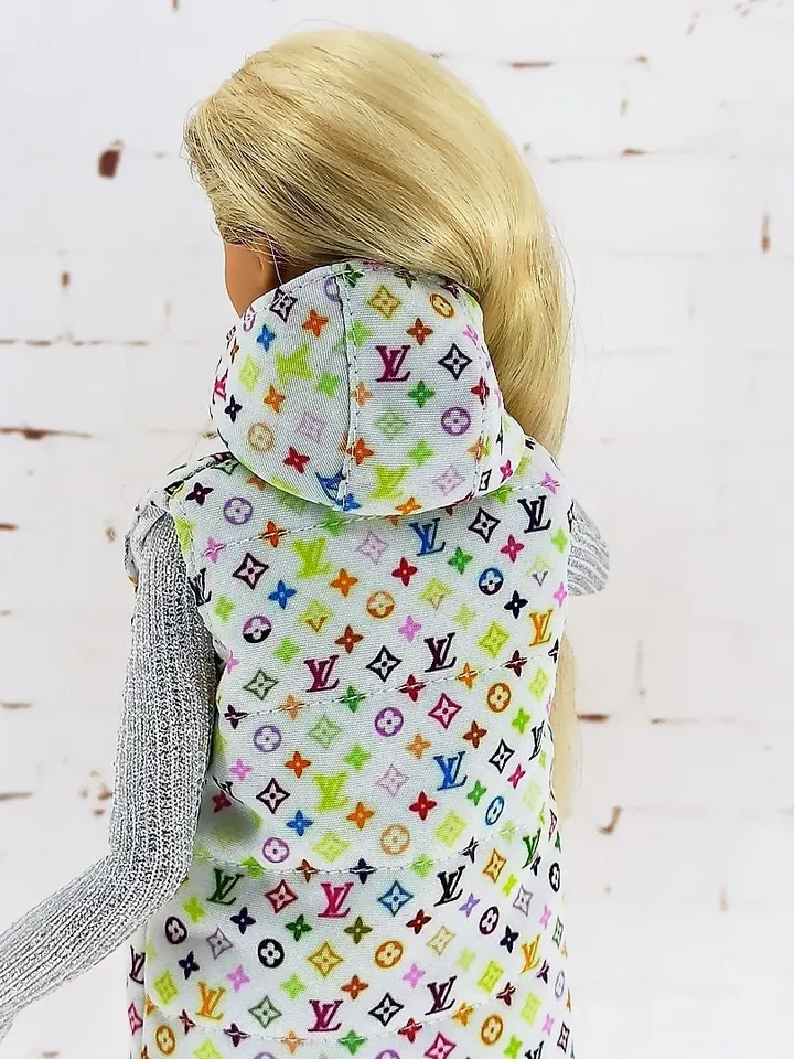 Long quilted vest with hood for Barbie, also for other dolls of similar size