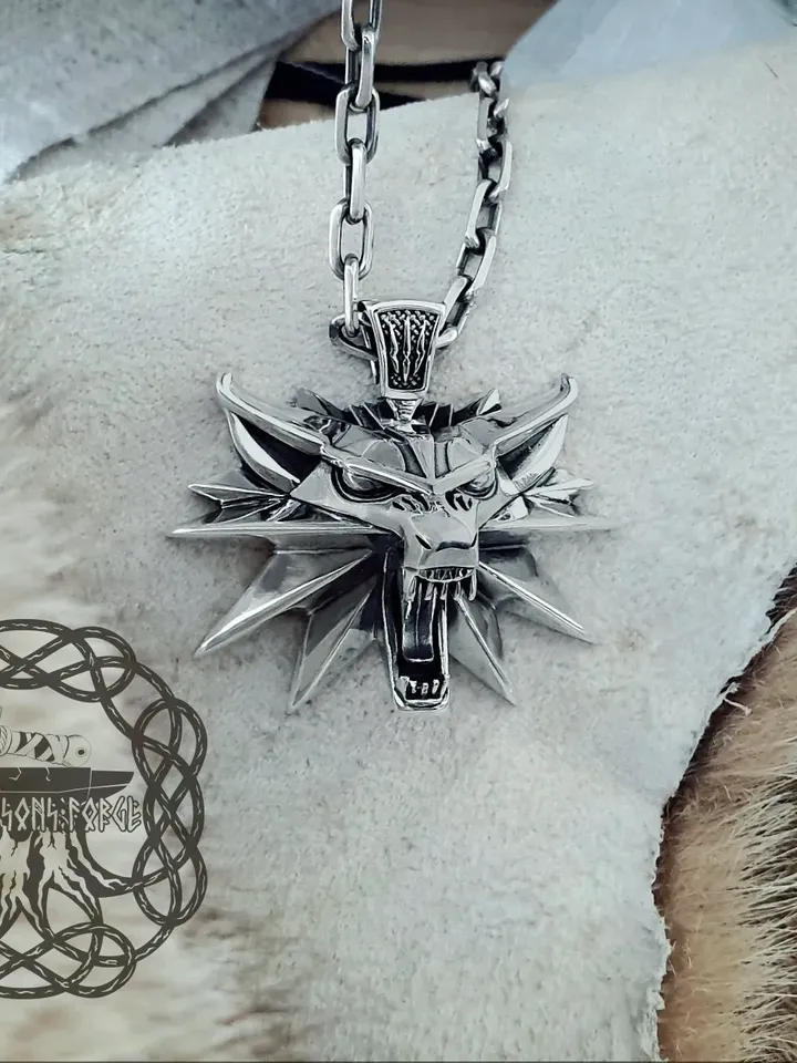 Wolf School Medallion, Geralt Medallion, Wolf Pendant, Sterling Silver Witcher Pendant, Wolf School Necklace, Witcher Medallion