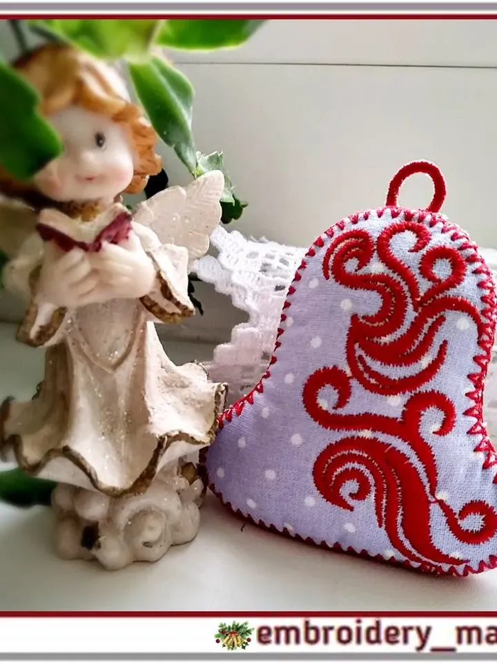 In the hoop tree toy bell machine embroidery design