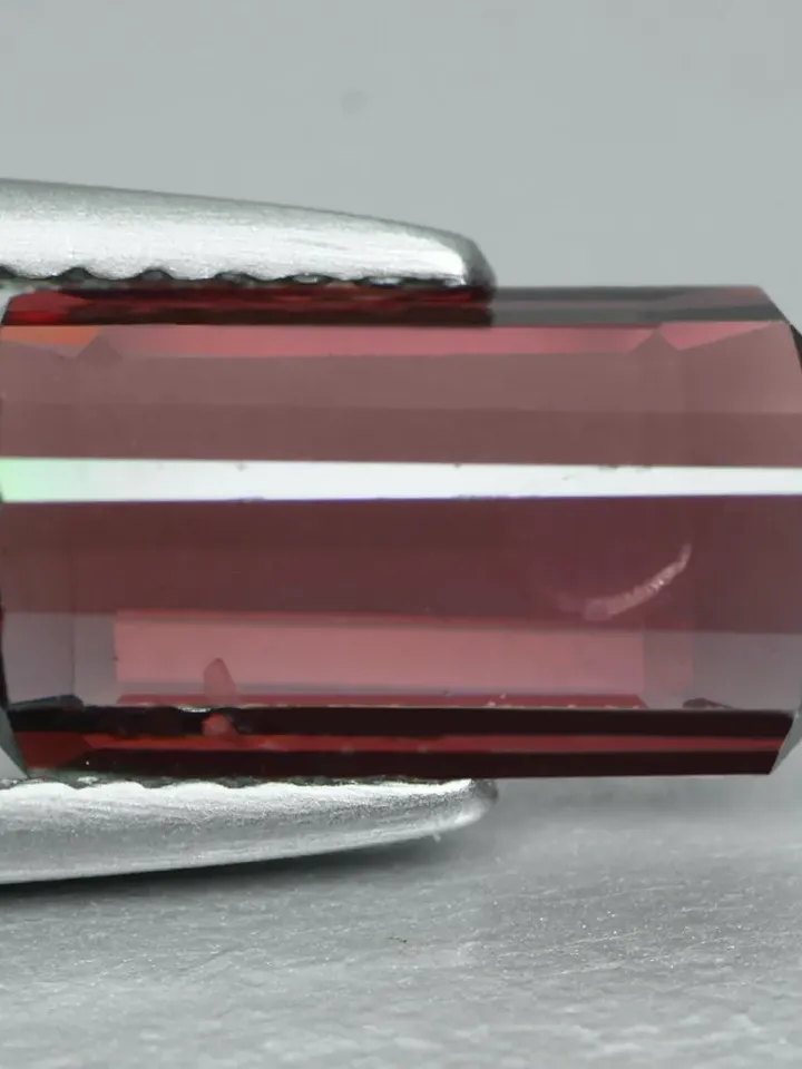 2.43 CT Exquisite Hot Reddish Pink Color Unheated 100% Natural Rhodolite Garnet
