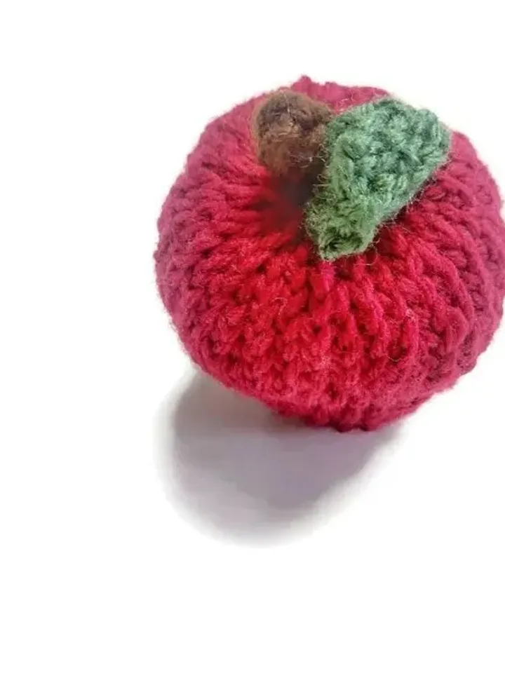 Knit Yarn Apple Toy Plushie, Play Food, Toy Kitchen Accessories, Fall Home Décor, Bowel Fillers, Crochet Food Items, Grocery Shopping Fruit