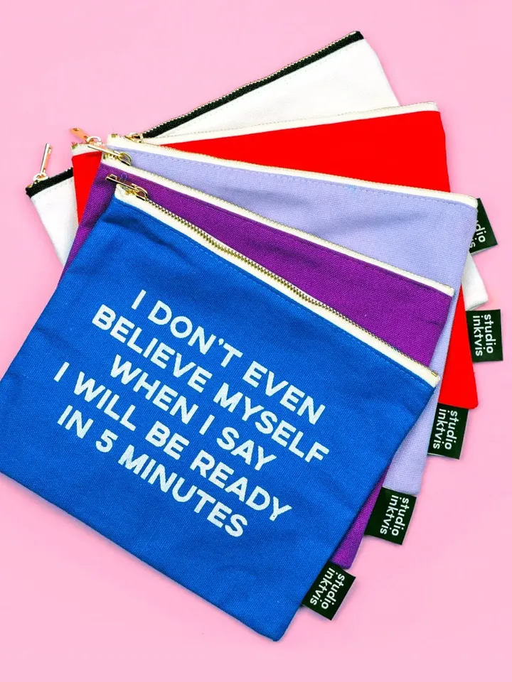 Makeup bag or pencil canvas zipper pouch I dont Even believe myself is a for makeup lovers, make up artist, girlfriend and creative minds