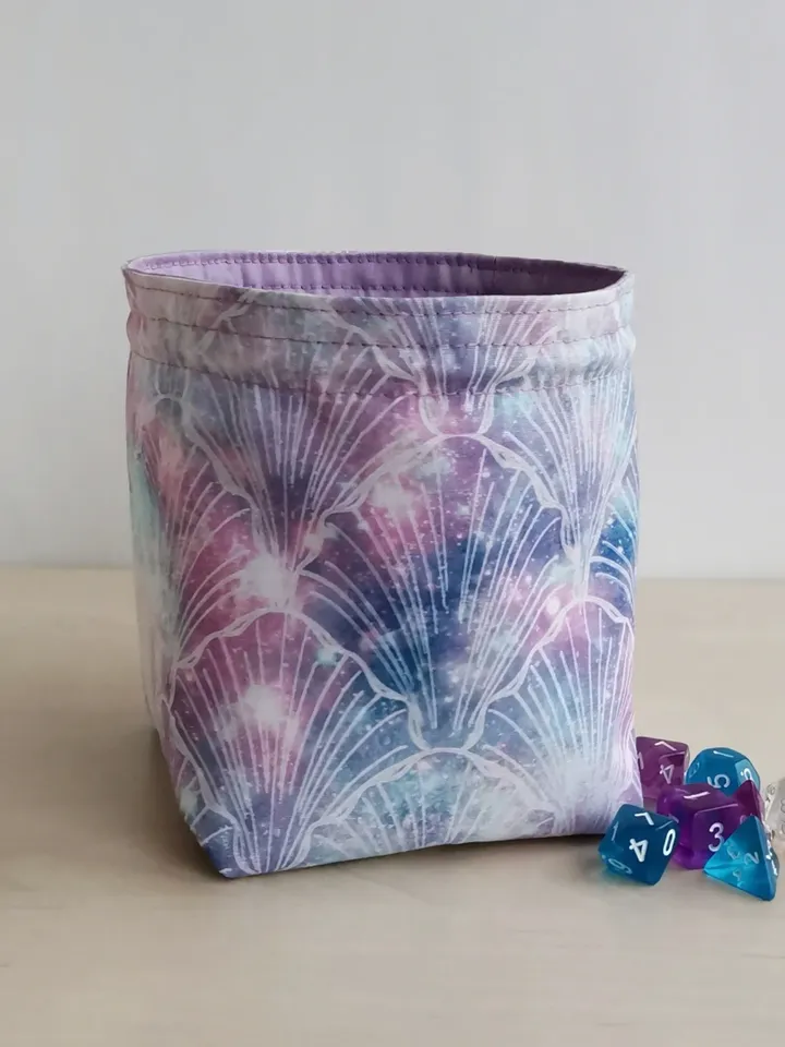 Large dice bag with pockets for 150-200 dice Pink and violet