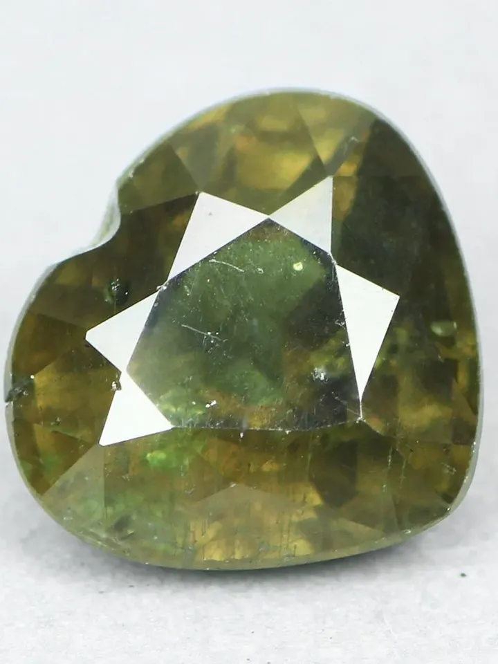 1.30 CT Rare Dazzling Fine Quality Gemstone 100% Natural Color Change Garnet