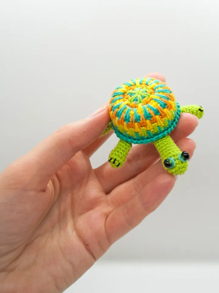 Miniature crochet turtle multicolor, Anxiety pet turtle, Turtle keychain or Car mirror pendant, Colorful Squishy toy