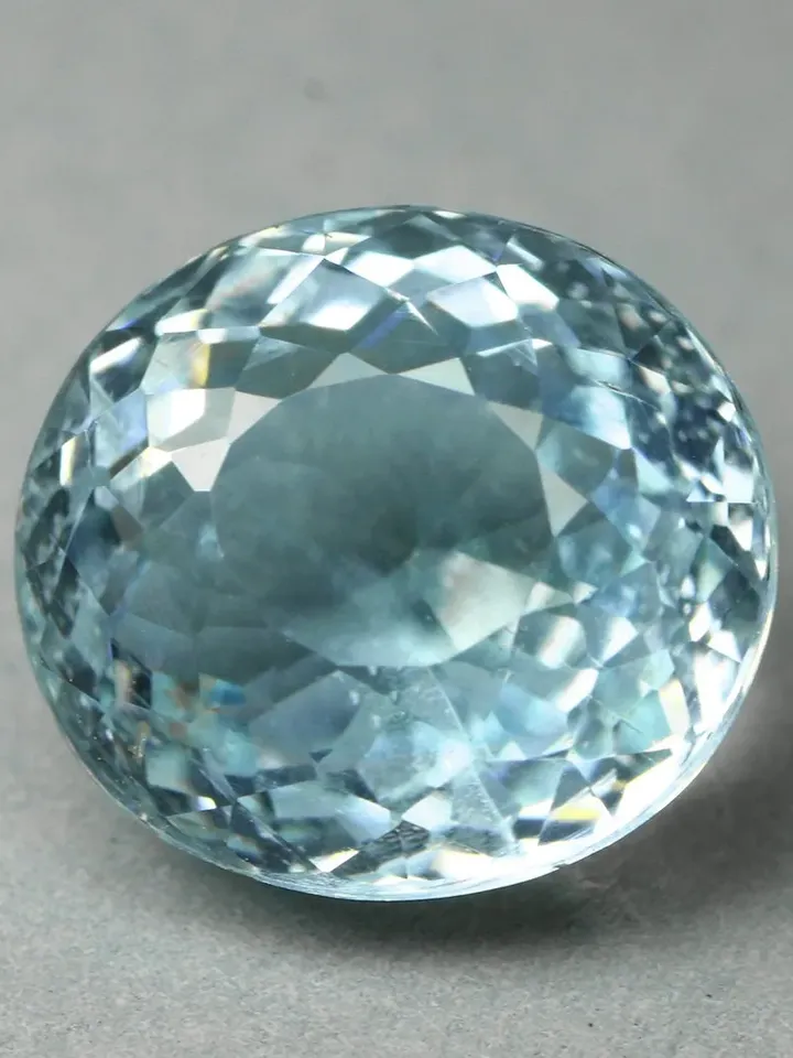 4.07 CT Stunning Oval Cut Unheated 100% Natural Blue Aquamarine