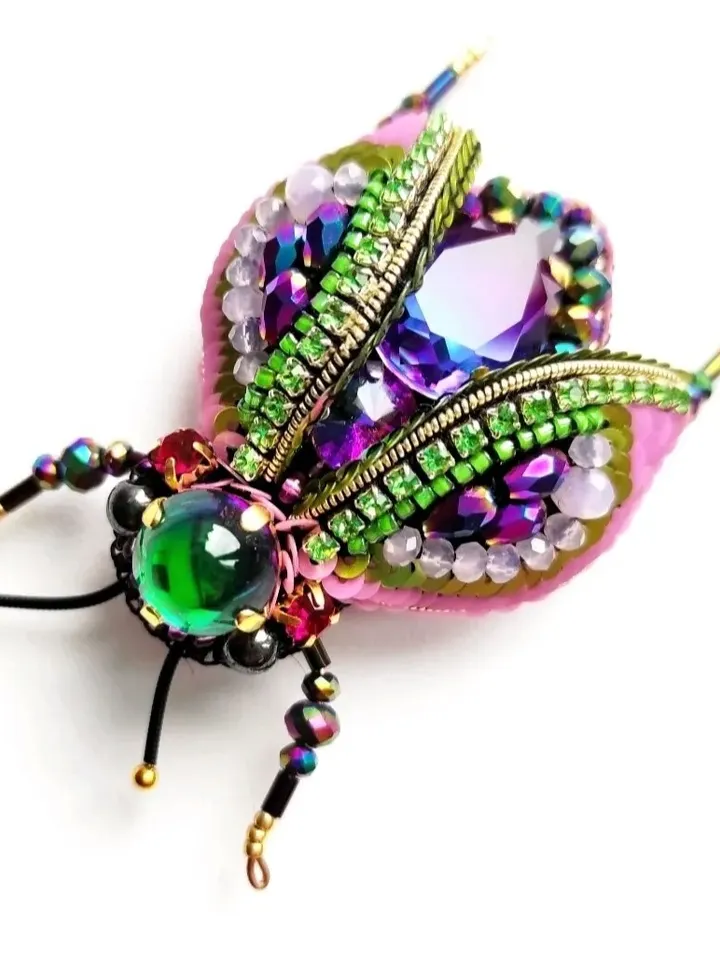 Beaded insect brooch, insect pin, mooth brooch, butterfly brooch, bug pin, bee brooch, bug brooch, insects, madam toto