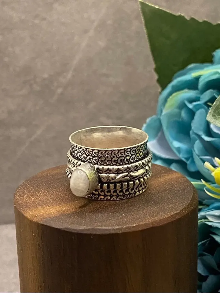 Chunky Spinner Ring, Spinner Ring, Fidget Ring, Spinner Rings for Women, Spinner Ring with Gem