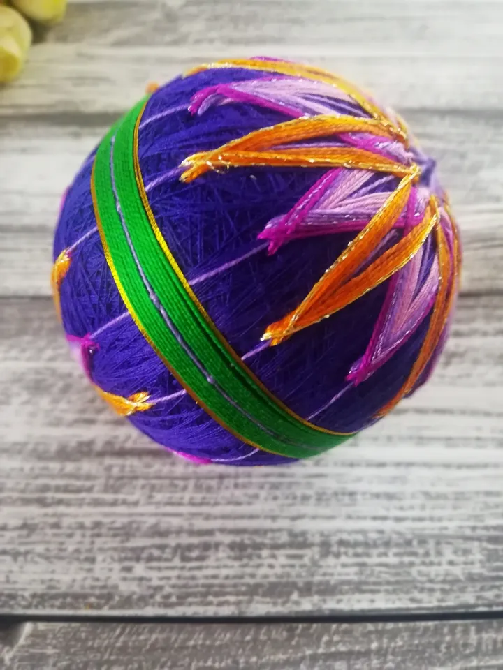 Temari ball Christmas tree toy