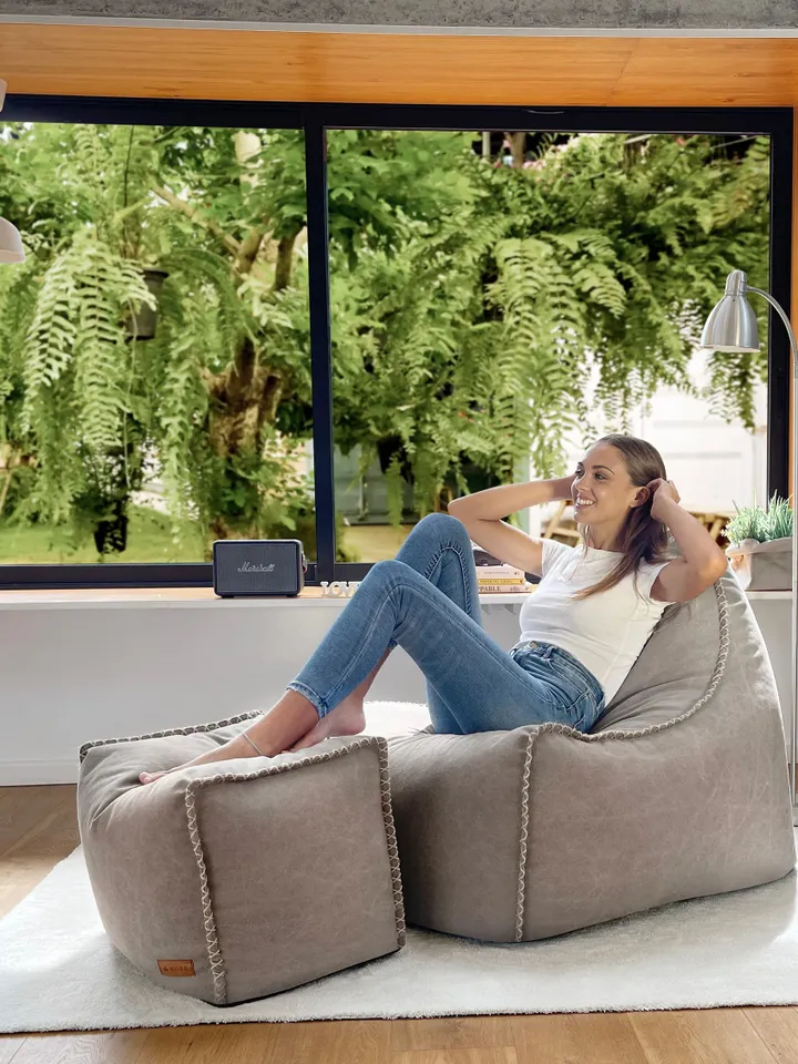 Modern Luxury Puff Salon - Design XXL pouf with padding included and hand finish - Bean Bag Chair Grey