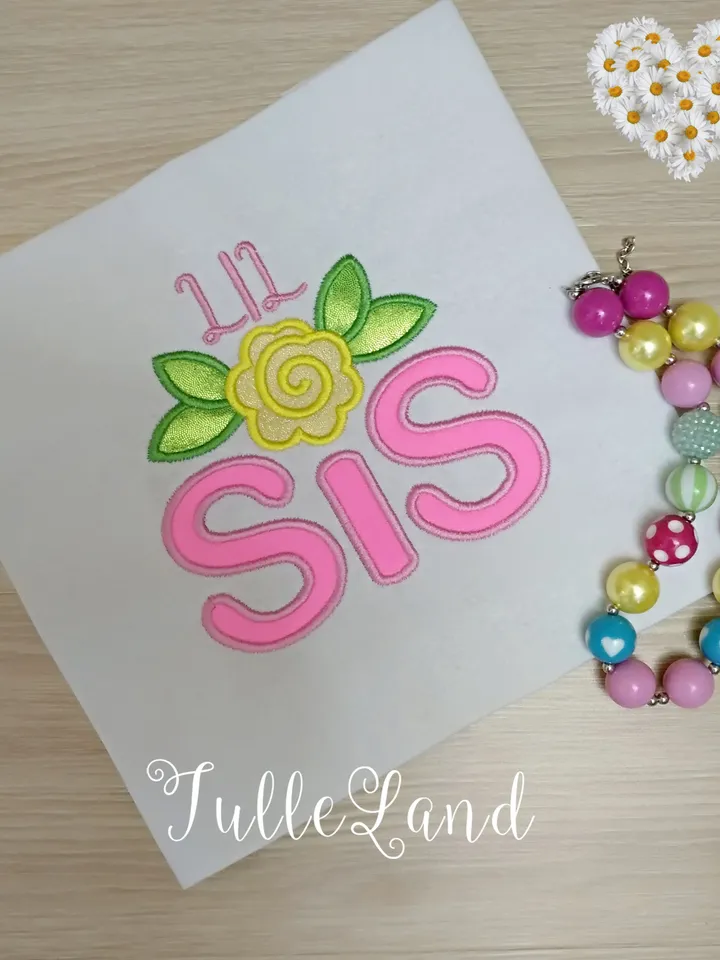 Lil sister with floral Lil Sister Shirt I'm the Big sister Lil sister Little sister Design for Machine Embroidery