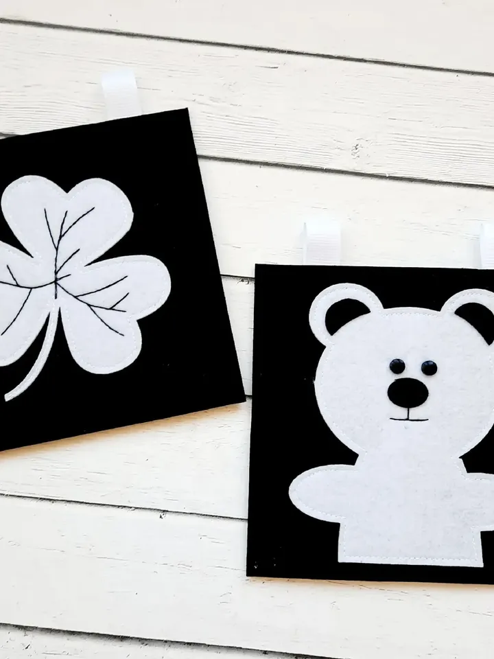 Baby shower,Contrast cards,Black and White cards,baby sprinkle,Felt Newborn book,Montessori gift,Expecting mom gift,Newb