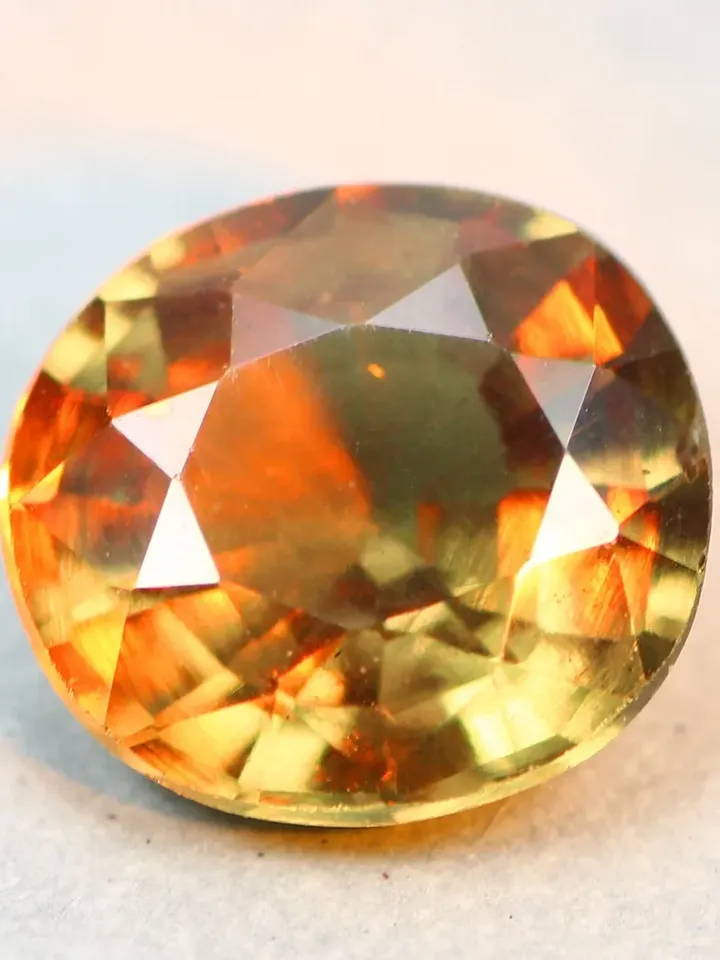 1.00 CT Stunning Rarest Unheated 100% Natural Color Change Garnet Tanzania
