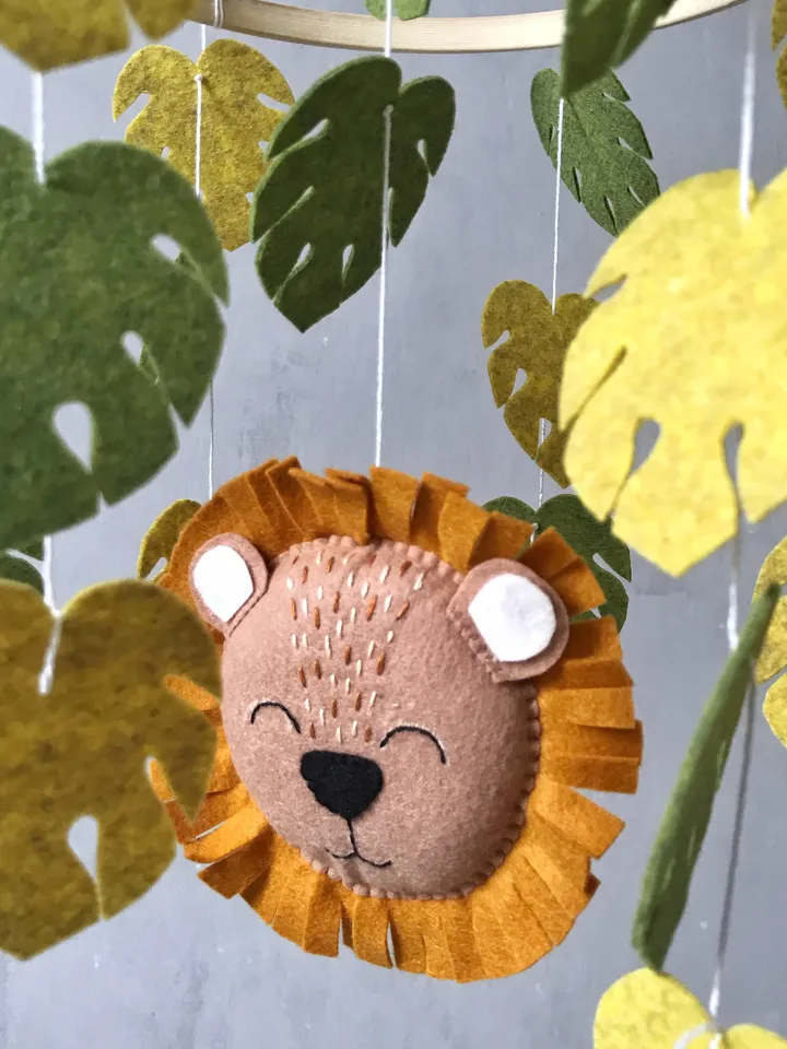 Lion baby mobile neutral nursery decor, Safari baby mobile, Jungle crib mobile