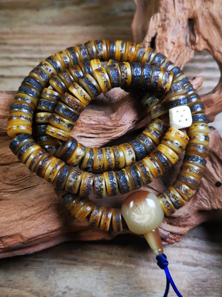 Gandhanra Original Tibetan Yak Bone Mala, Hand-carved Tibetan Prayer Beads Necklace,40 Years Old