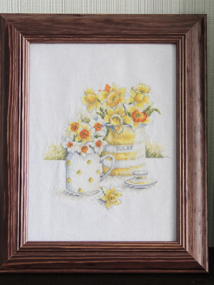 Daffodil picture. Finished cross stitch painting