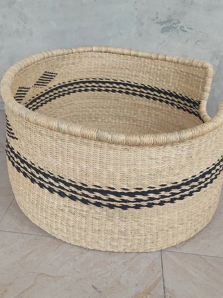 Personalized Dog Bed | Puppy Gift Basket | Dog House | Dog Gift Basket | Dog Pet Bed | Large Dog Basket | Indoor dog House | Dog Toy Basket
