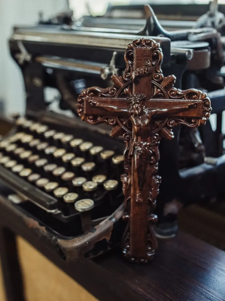 Wooden Crucifix, Jesus Christ, carved wooden cross, Catholic cross Wood Crucifix catholic cross, Crucifix Wooden Christ, Crucifix Jesus