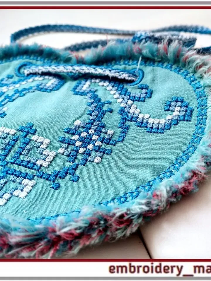 Machine Embroidery Design pendant in the cross-stitch Gzhel