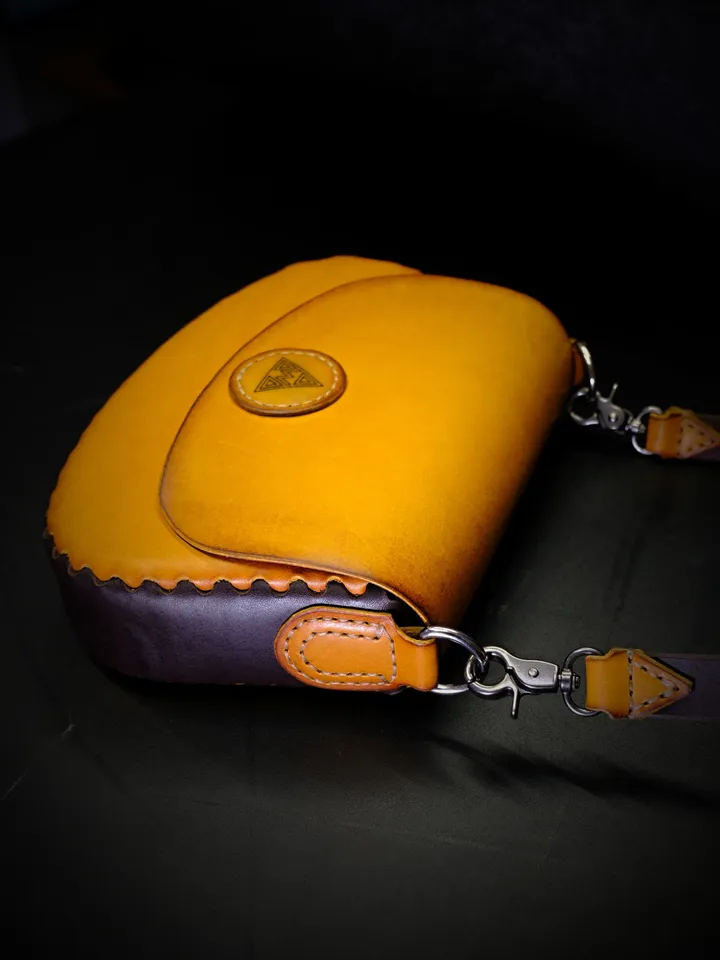 Lady's bag, handbag - NS5 Half-stitchless leather pattern by Woolenpaw