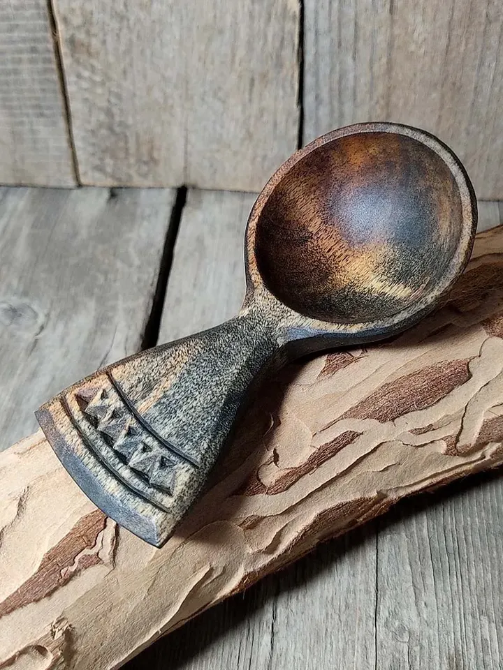 Handmade wooden coffee scoop, tea scoop, measuring spoon, Wooden gift coffee lovers, 9th anniversary willow wood spoon