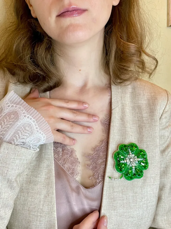 Clover Brooch, Beaded Jewelry, Handmade Embroidered Accessory, Light Green Shamrock Pin, Leaf Brooch, Handmade Brooch