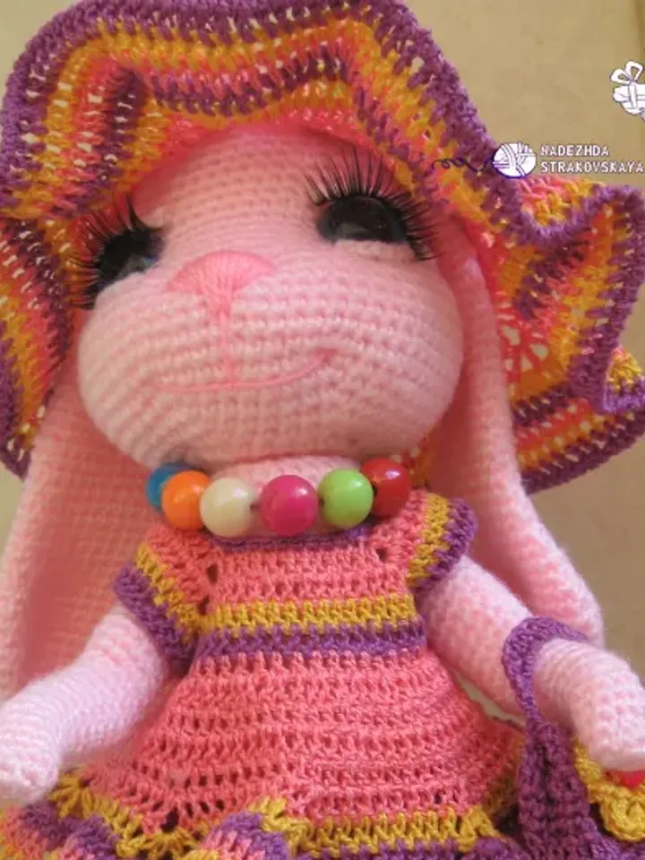TUTORIAL: Outfit and Handbag for amigurumi (bunny, doll, bear) crochet pattern*