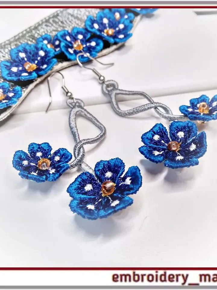 In the hoop embroidery design FSL Jewelry earrings with flowers