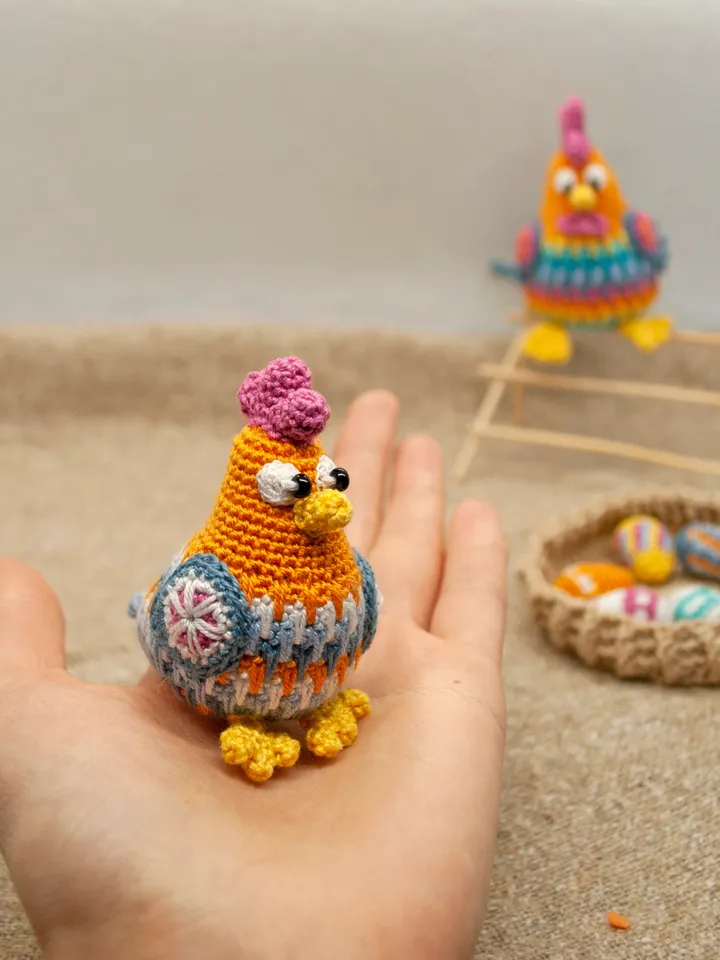 Amigurumi Easter chicken family: Rooster with Hen sitting on her nest with 5 eggs, Easter decor Set of farmhouse birds