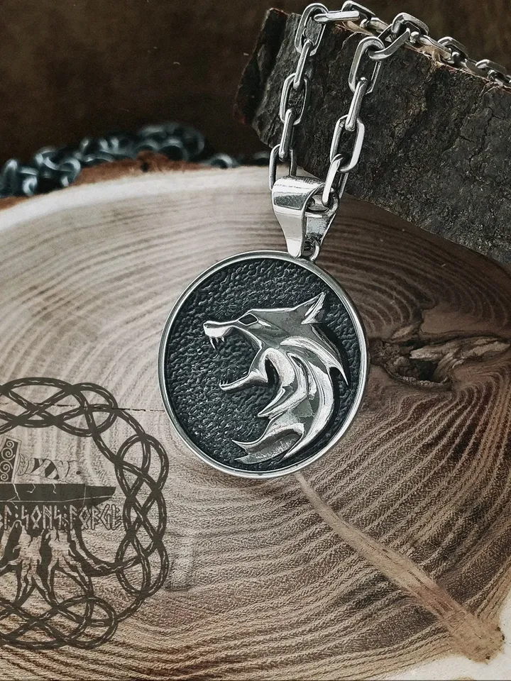 Witcher Medallion, Wolf School Medallion, Wolf Pendant, Sterling Silver Witcher Pendant, Wolf School Necklace