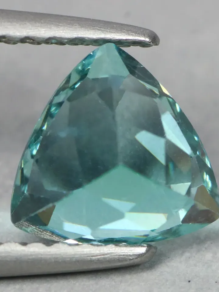 1.51 Ct Gorgeous Cut ! 100% Natural Paraiba Blue Green Apatite Gemstones