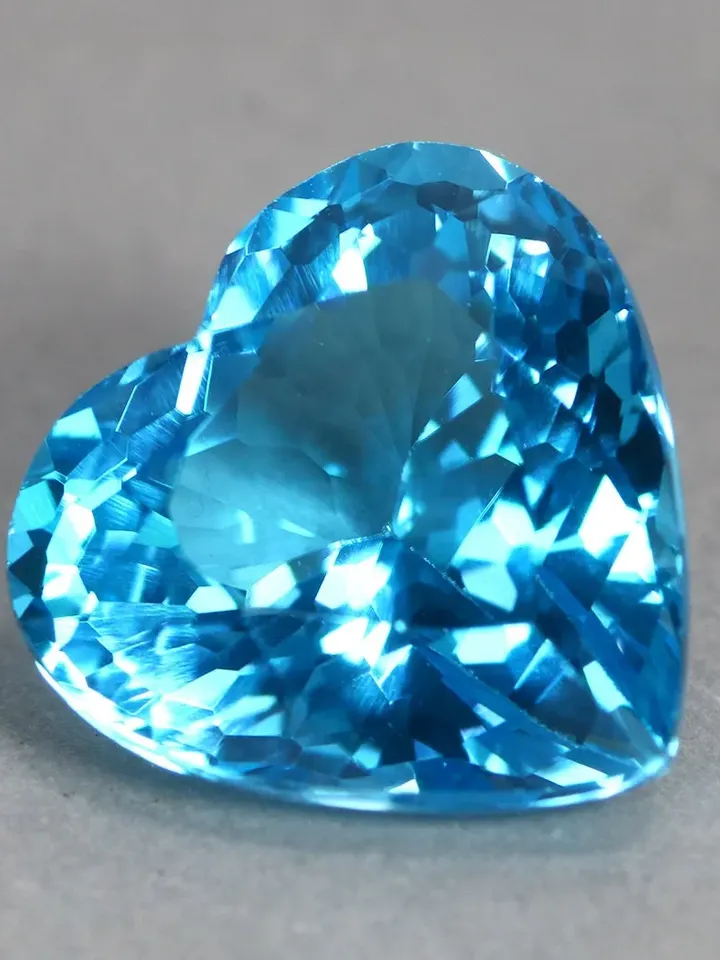 7.84 CT World Class VIP Quality 100% Natural Swiss Blue Topaz from Brazil