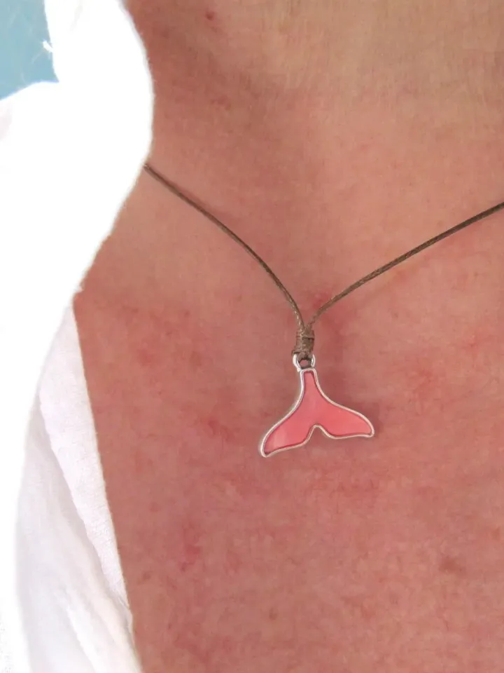 Fin necklace boho style, ocean chain, silver pendant fins, maritime chain, blue pendant, gift for woman, enamelled pendant, gift for friend