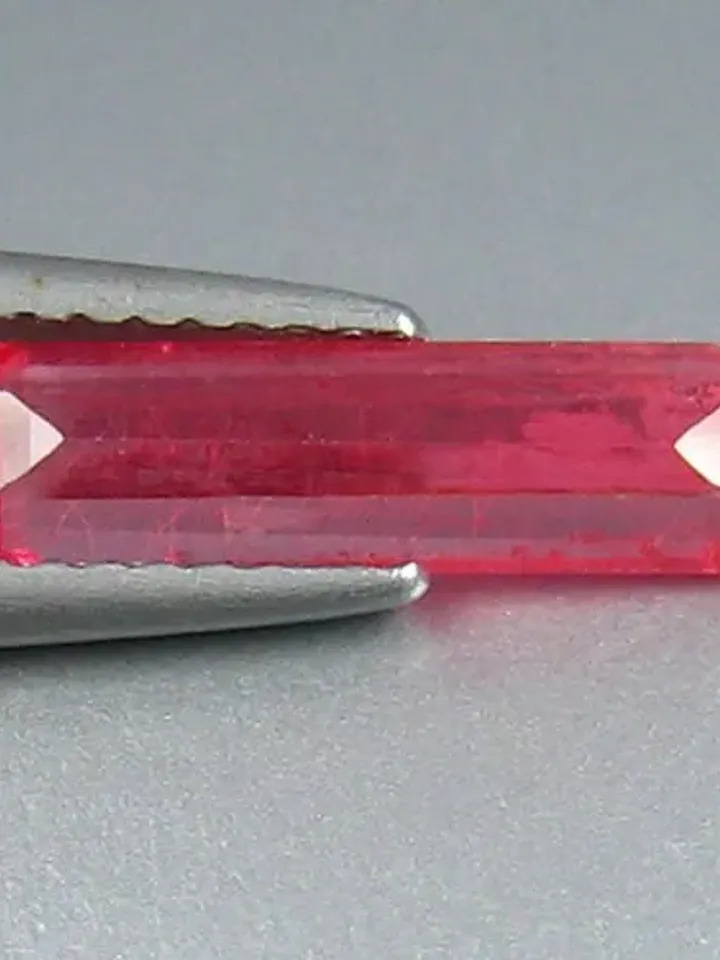 1.33 CT Superb ! Hot Red Color Unheated 100% Natural Rhodonite from Brazil