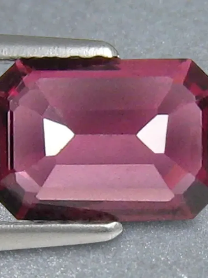 1.50 CT Superb Quality Gemstone Unheated 100% NATURAL Malaya Garnet Tanzania
