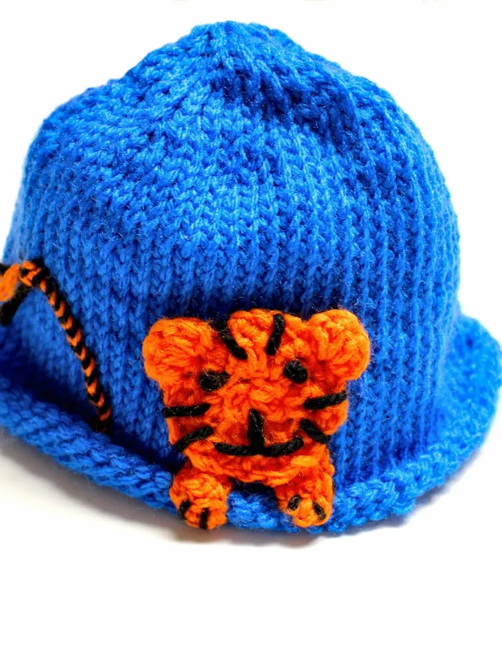 Yarn Tiger Face Hat and Booties Set, New Baby Gifts, Baby Shower Ideas, Little Baby Coming Home Outfit, Gifts for Him, Gender Reveal Props