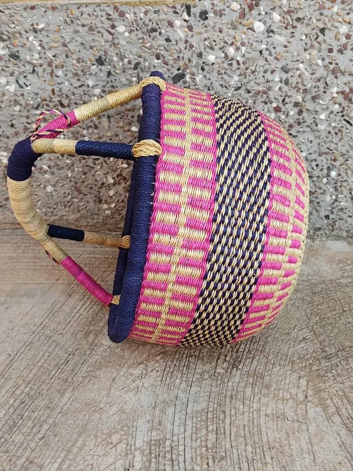 Storage basket | African basket | Straw basket | Woven basket | Gift basket | African market basket| handmade basket| Market Basket| Basket
