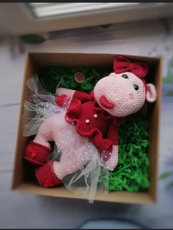 Crochet pattern Hippo amigurumi toy crochet pattern in english PDF file with detailed description and photo