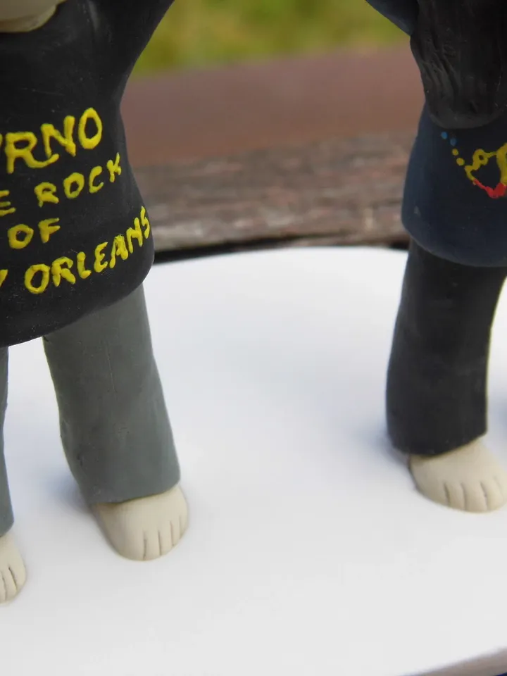 Rock And Roll Bride Groom Wedding Cake Topper, Bride Groom Figurine, Wedding Gift For Couple, Personalized Wedding Cake topper, Custom Gift