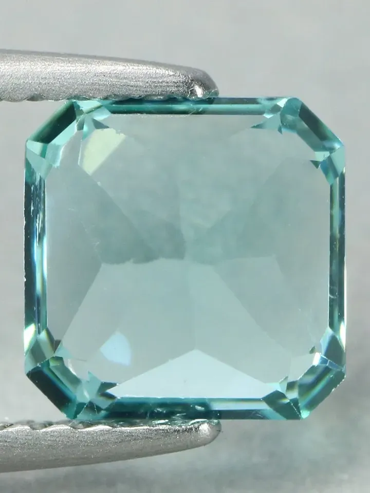 2.00 Ct Wonderful Fire Sparkling 100 % Natural Blue Green Apatite