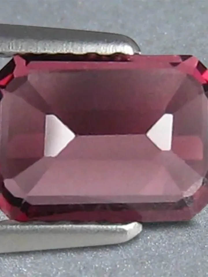 1.30 ct Lovely Pinkish Purple Color 100% Natural Malaya Garnet Tanzania