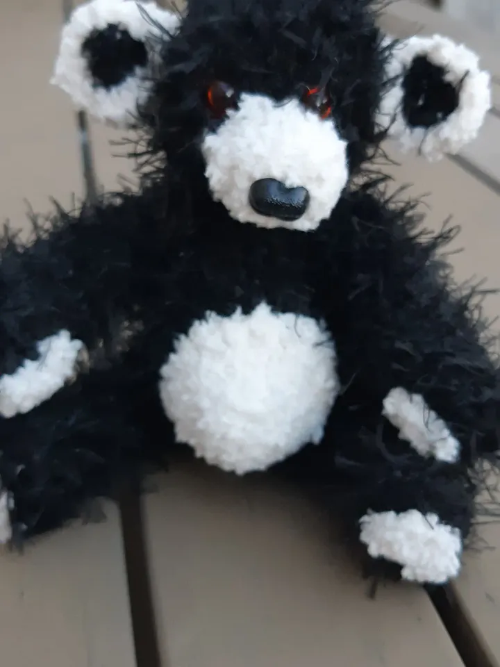 Black and white bear, 20 cm, crochet,with safety clip